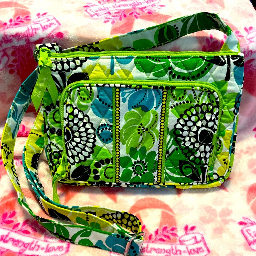 Cute Versa Bradley crossbody purse